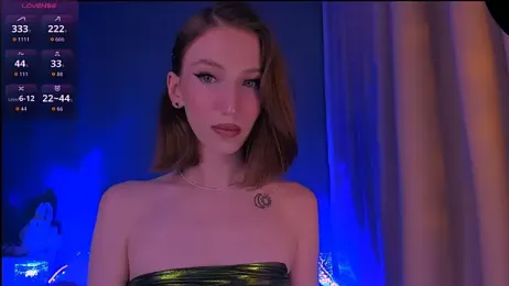 ellaamber stripchat stream image