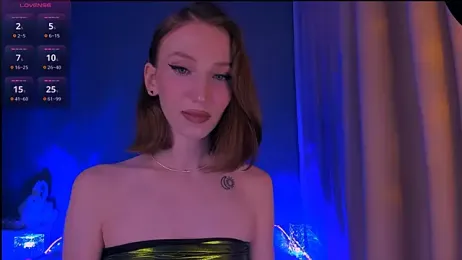 ellaamber stripchat stream image