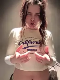 NikaMur stripchat stream image