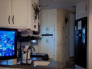 Wildest Dreams flirt4free stream image