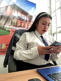 LIZ-06_ stripchat stream image