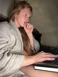 GoldenFlameGoddess stripchat stream image