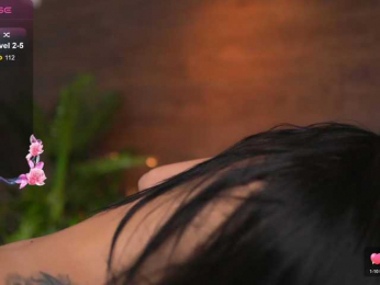 KairaAndrews bongacams stream image