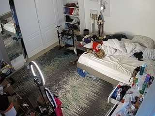 voyeurcam-hornyhostel-02 camsoda stream image