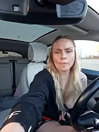 Bondgirl_013 stripchat stream image