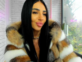 BritneyCharm bongacams stream image