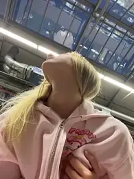 Lia__Love stripchat stream image