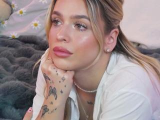 Maci Reynolds flirt4free stream image