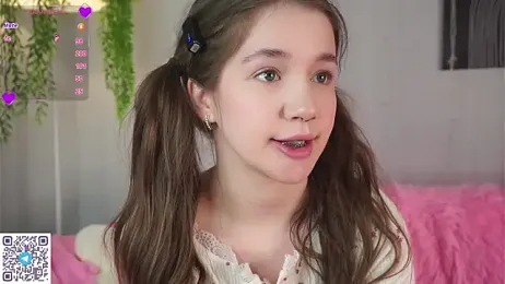 AmiLewis stripchat stream image