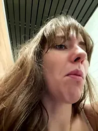 MariiD stripchat stream image