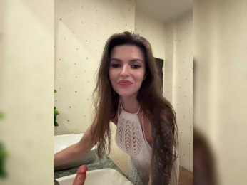 Oops_kiraa bongacams stream image