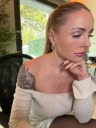 EmaSalis stripchat stream image