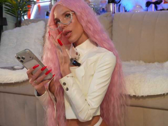 ALVUWKA bongacams stream image