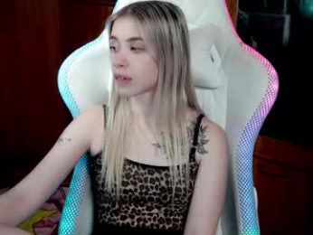 ho1yh01e chaturbate stream image