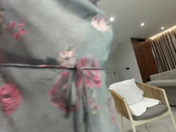 ehotlovea chaturbate stream image