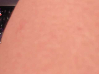 MadelineFox bongacams stream image