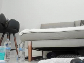 yesonee chaturbate stream image