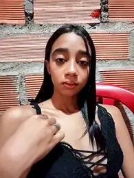 Zoe_Sweett18 stripchat stream image