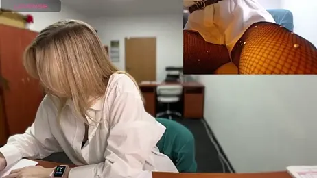 legsLONG stripchat stream image