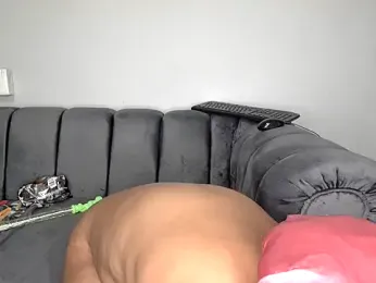 Pearl_00 stripchat stream image