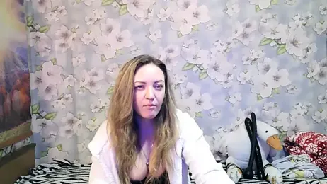 KattyLuuu stripchat stream image