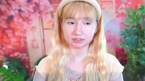 Pinkie_Princes stripchat stream image