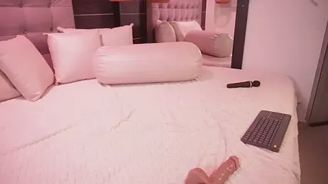 Bella_TS_ stripchat stream image