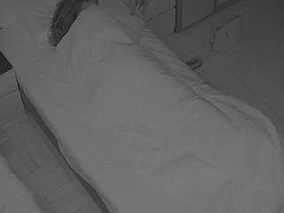 voyeurcam-julmodels-bed-7 camsoda stream image, 23.02.2025 13:00