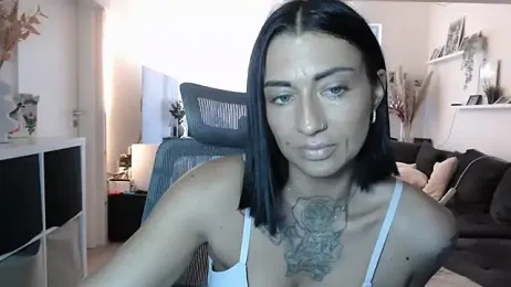 IntiMia stripchat stream image