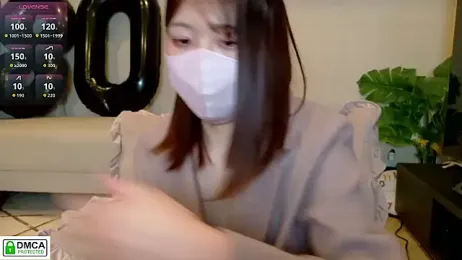 SUZU_ stripchat stream image