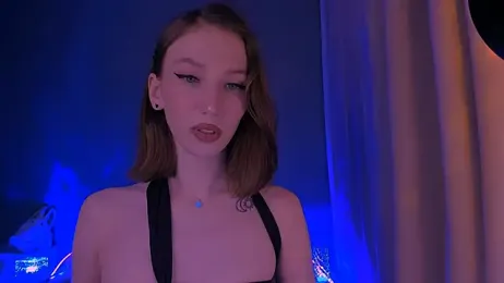 ellaamber stripchat stream image