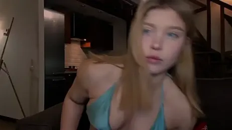 VanillaLivitski stripchat stream image