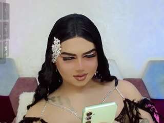 miss-adriana camsoda stream image