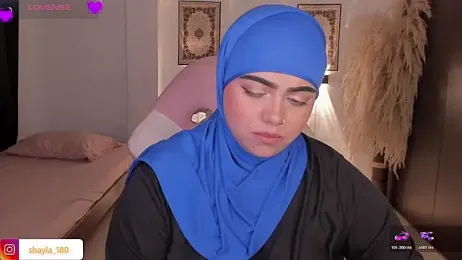 shayla_18 stripchat stream image