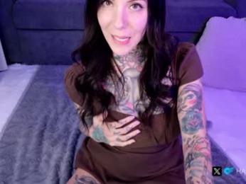 harliequinnx chaturbate stream image
