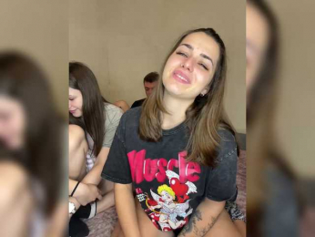 Cherry-berryMax98 bongacams stream image