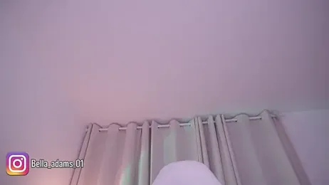 bella_adams_ stripchat stream image