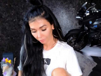 -BABAYAGA- bongacams stream image