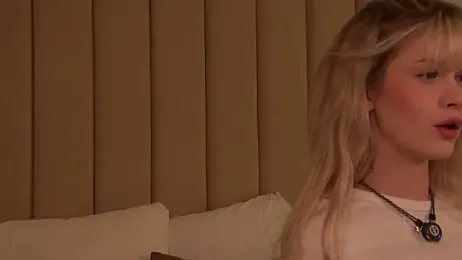 BellaSecrett stripchat stream image