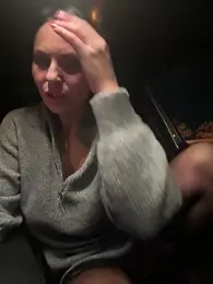 KimKelly13 stripchat stream image