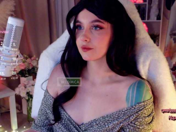 HoneyCherry bongacams stream image