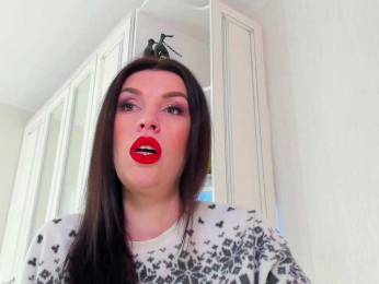 Femdomheels bongacams stream image