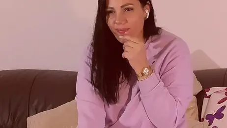 ReiyaRey stripchat stream image