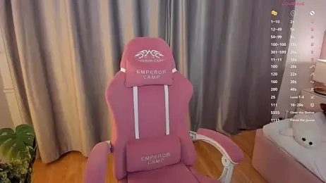 MilliMouse stripchat stream image