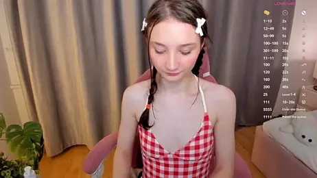 MilliMouse stripchat stream image