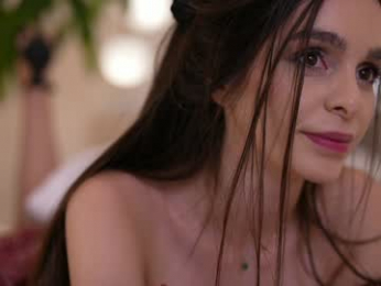 dovia chaturbate stream image