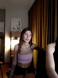 caressyourself stripchat stream image