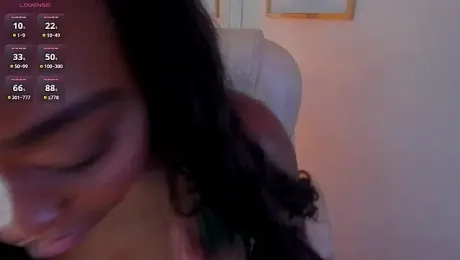 zobe_love stripchat stream image