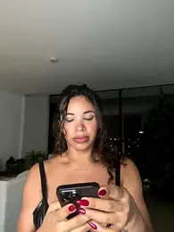 Brunettexio stripchat stream image