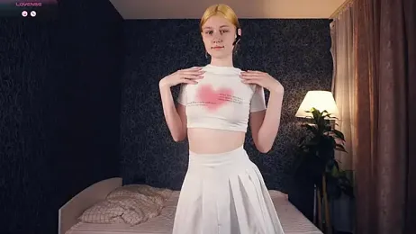 MoiraHavins stripchat stream image